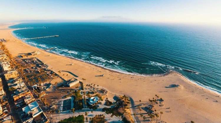 Venice Beach Studio With Large Private Patio Steps To The Beach Лос-Анджелес Экстерьер фото